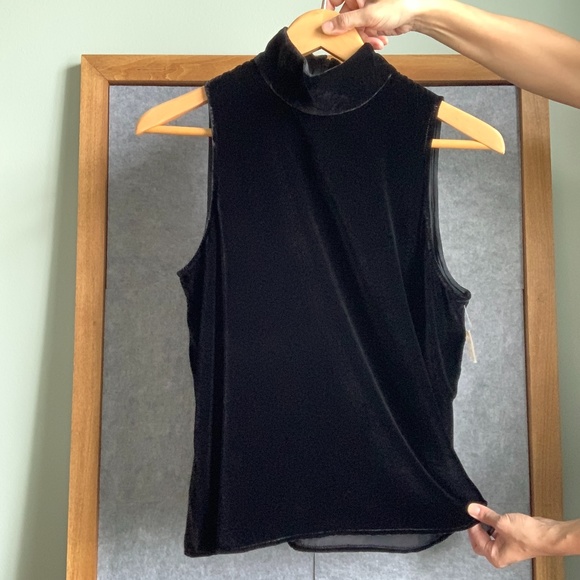 Black Velour Sleeveless Mock Neck Tank Top - Picture 4 of 17